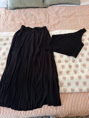 Women's Black Pleated Maxi Skirt Set with Top